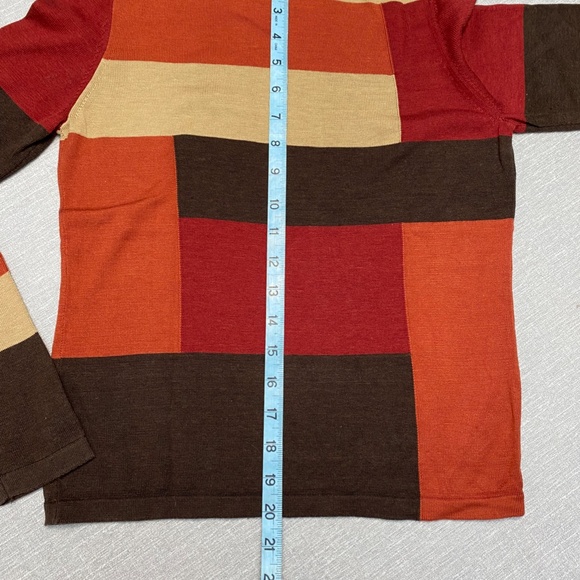 Lightweight Colorblock Sweater - Picture 3 of 5